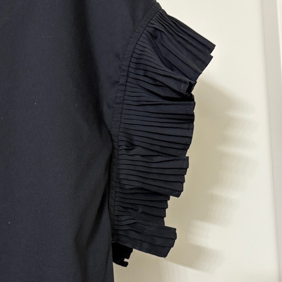 Express Black Ruffle Sleeve Top - Picture 4 of 4